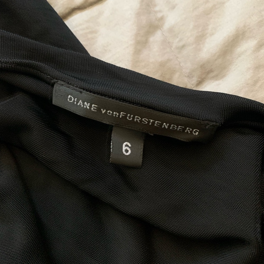 Diane vonFurstenberg Black Wrap Dress - Picture 9 of 10